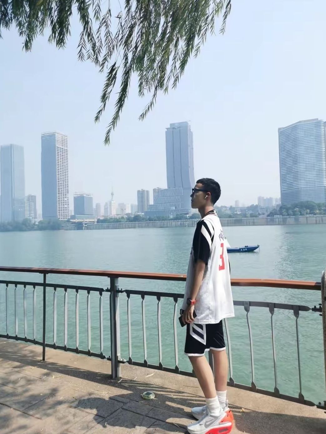 阿迪达斯 篮球场最靓风景