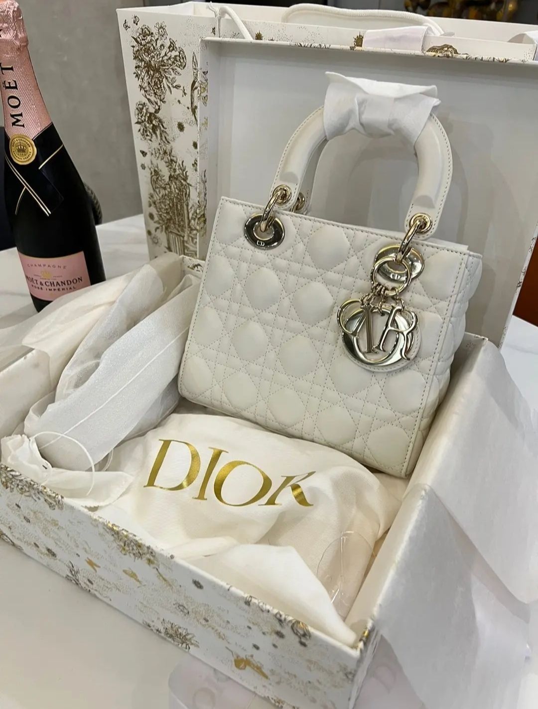 Dior手提戴妃包推荐来啦