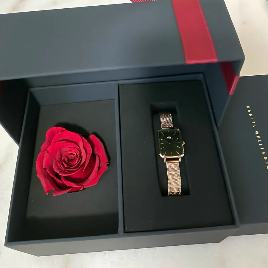 dw小绿表简约女表石英表体验分享