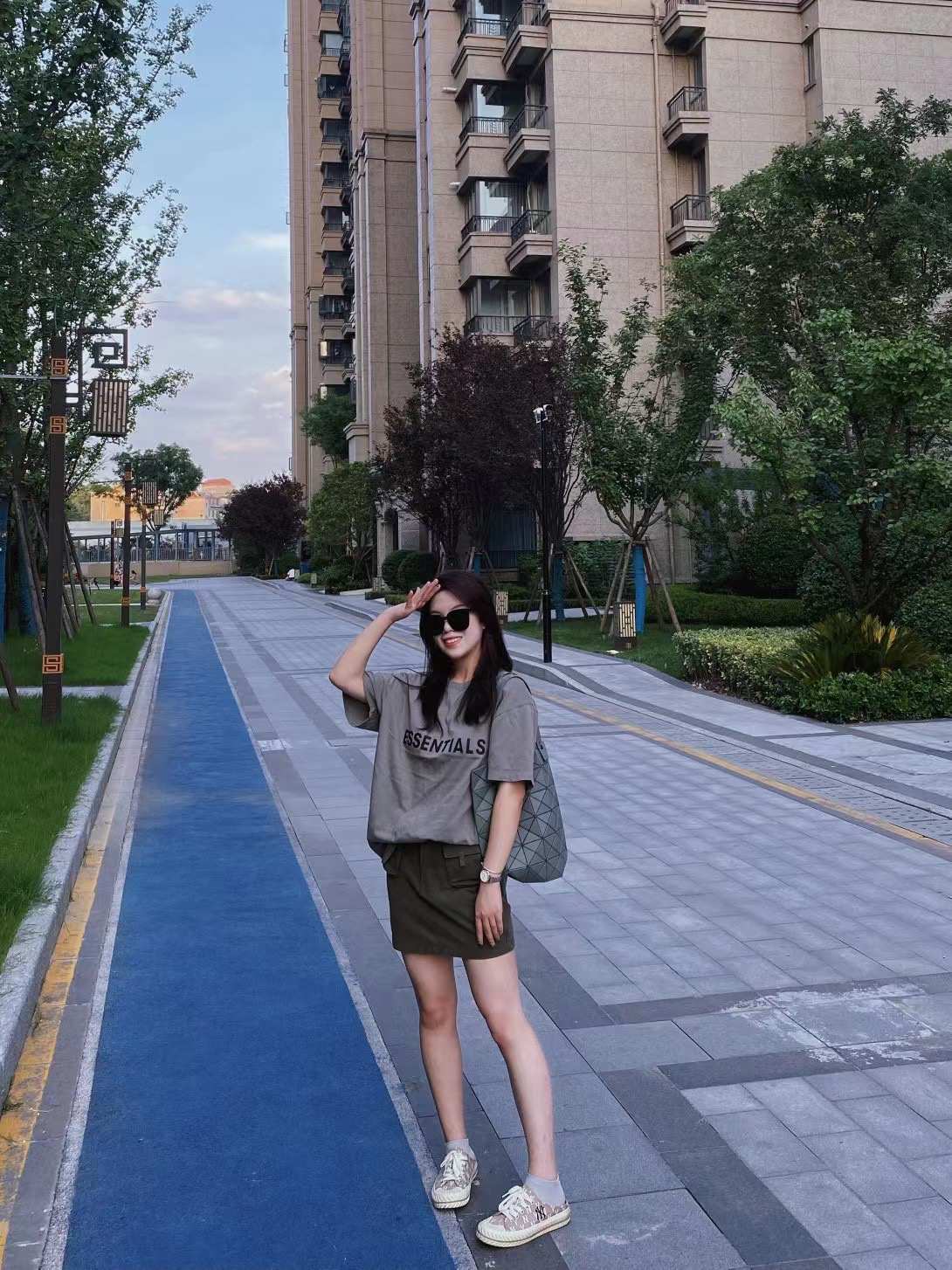 今天依旧是酷女孩哦