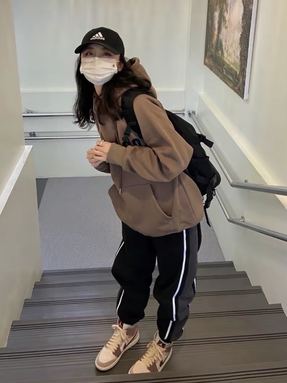 阿迪达斯百搭棒球帽