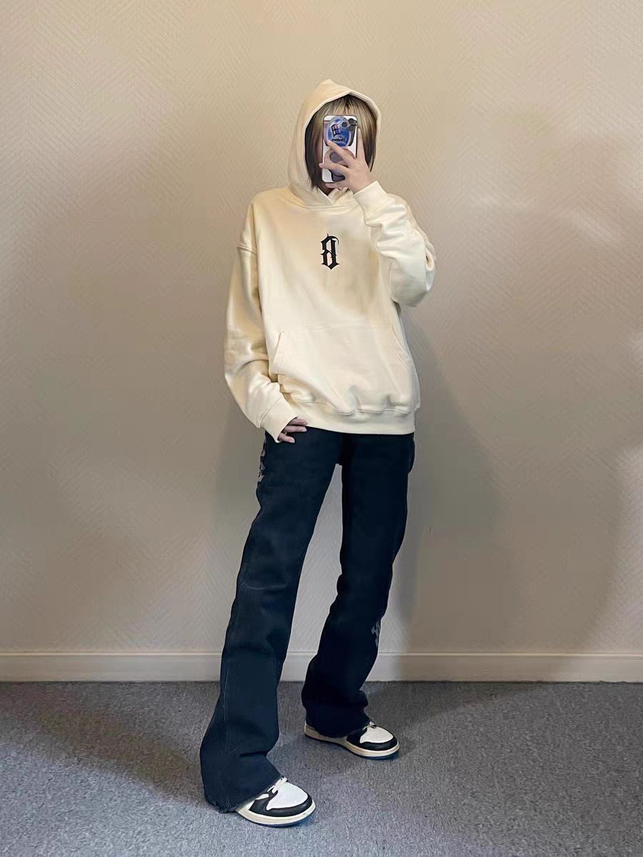 ootd 奶黄卫衣太🉑️了！