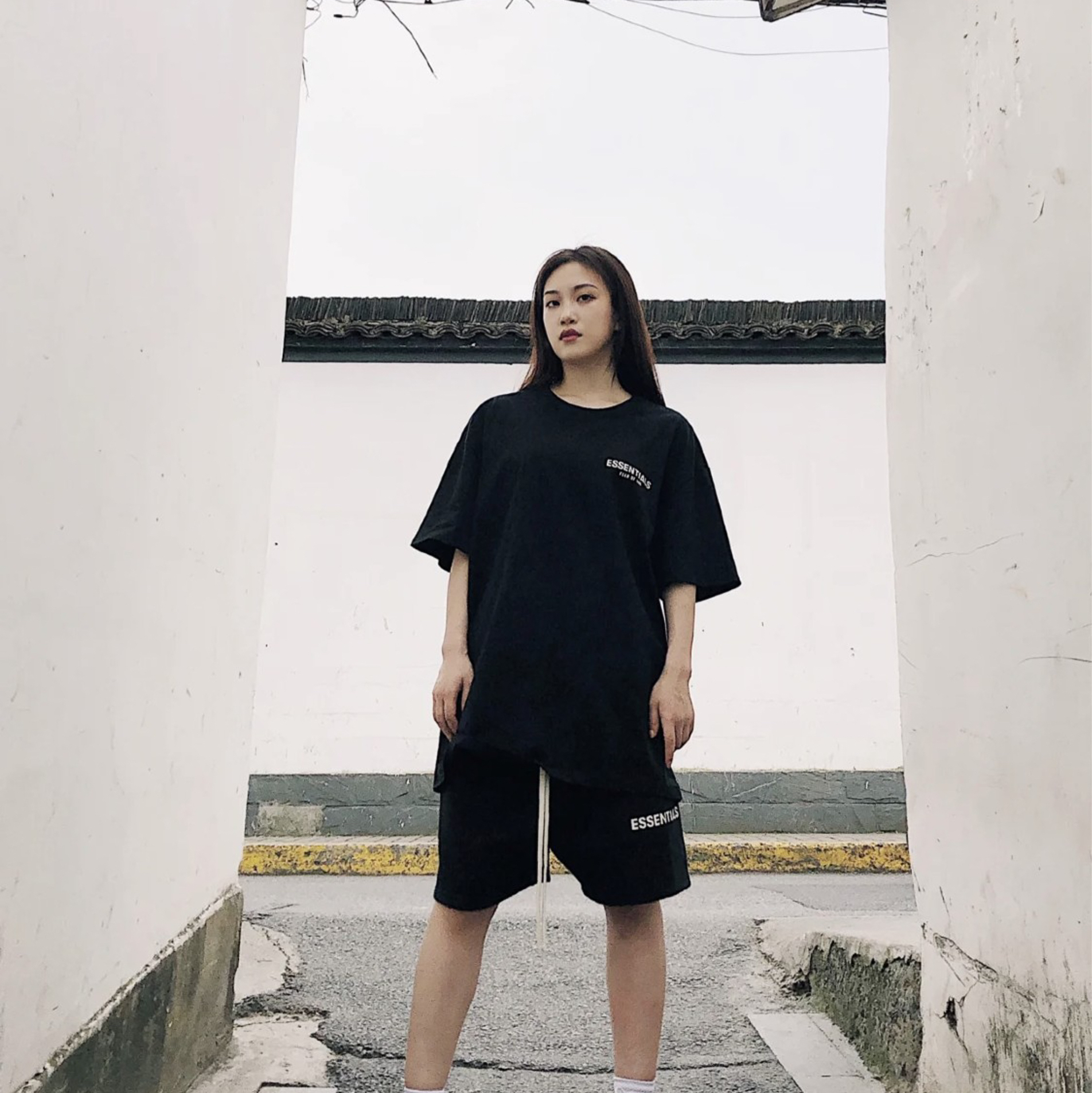 Fear Of God  女生T恤这么穿搭，男友也心动了💓