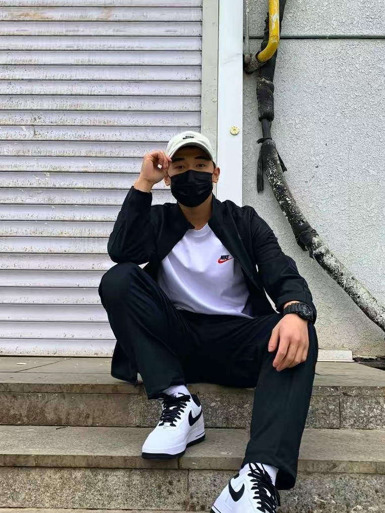 经典黑色 ｜简约风
