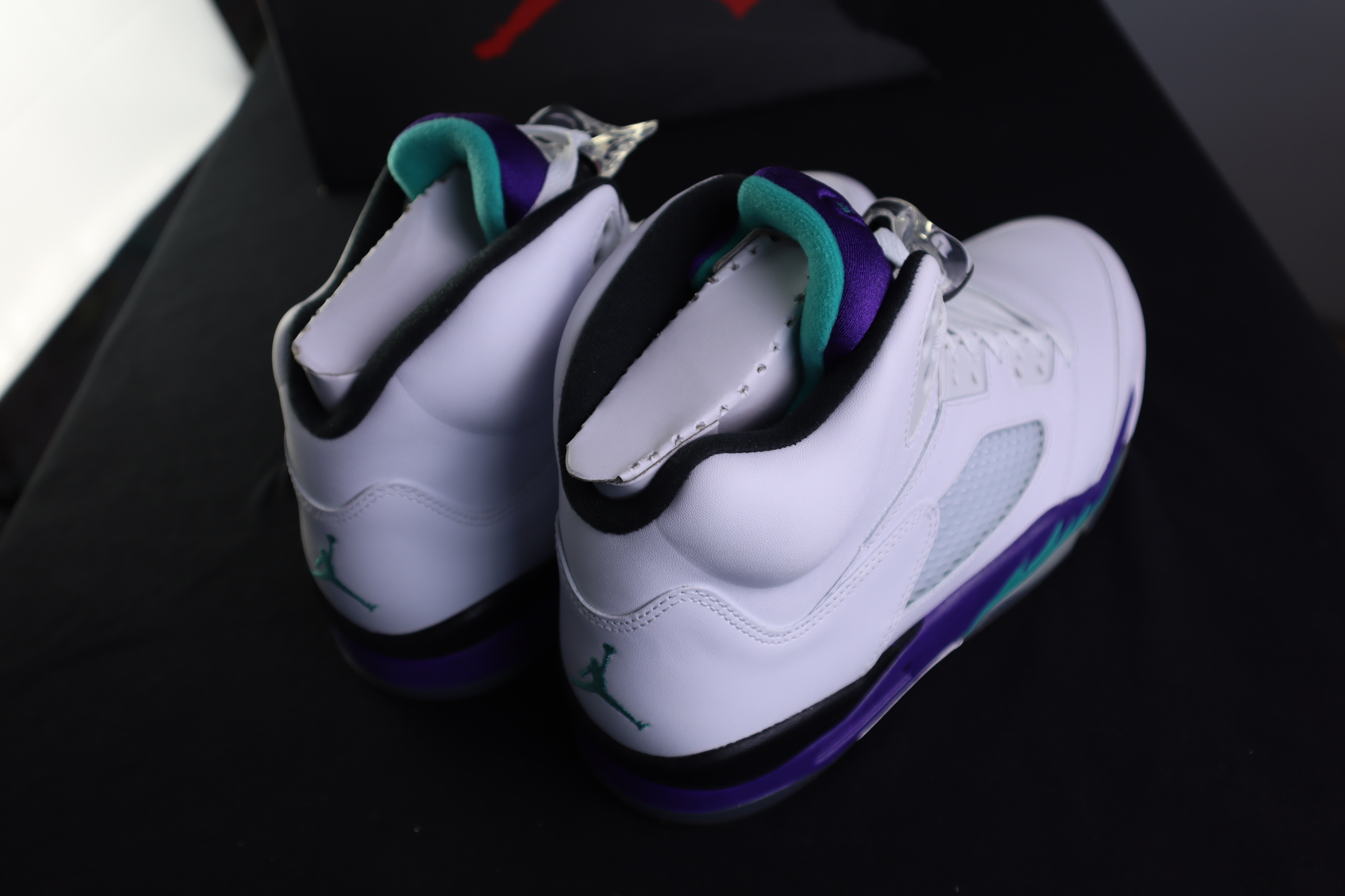 今天为大家带来的是一双Air Jorda