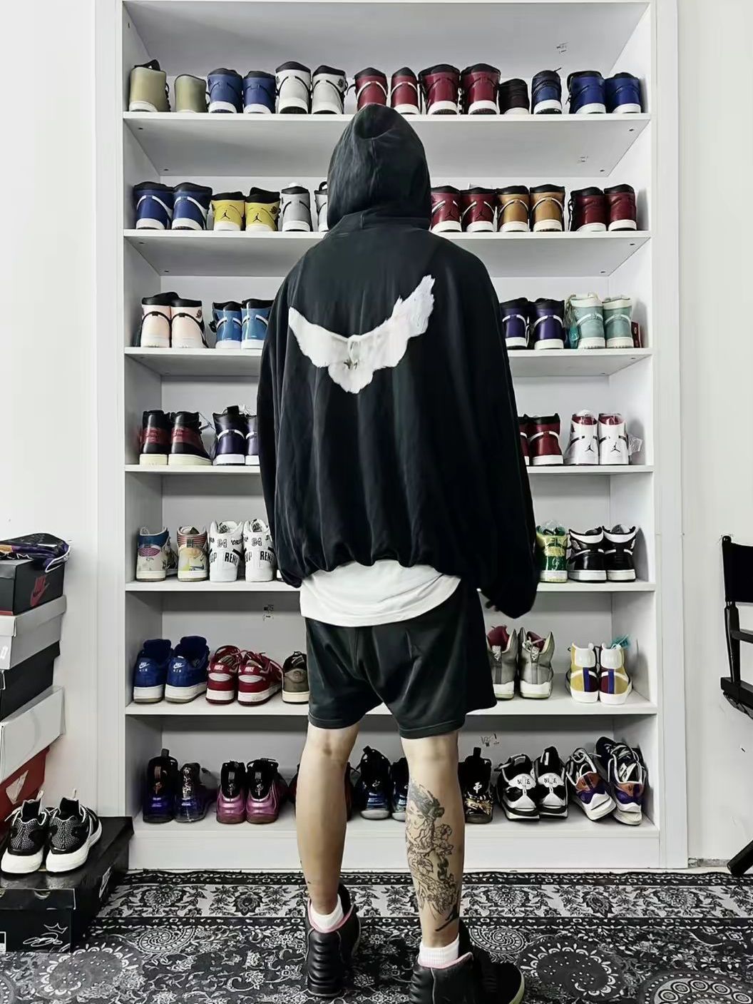Gap x Yeezy x Balenciaga联名鸽子印花连帽卫衣帅气穿搭分享