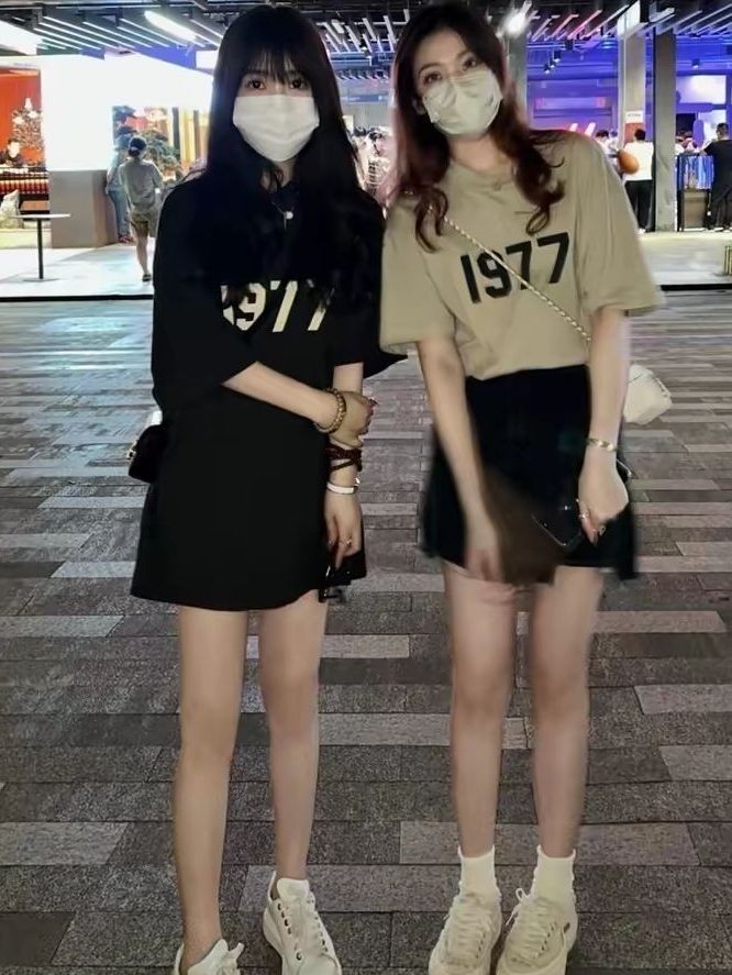 数字印花圆领T恤