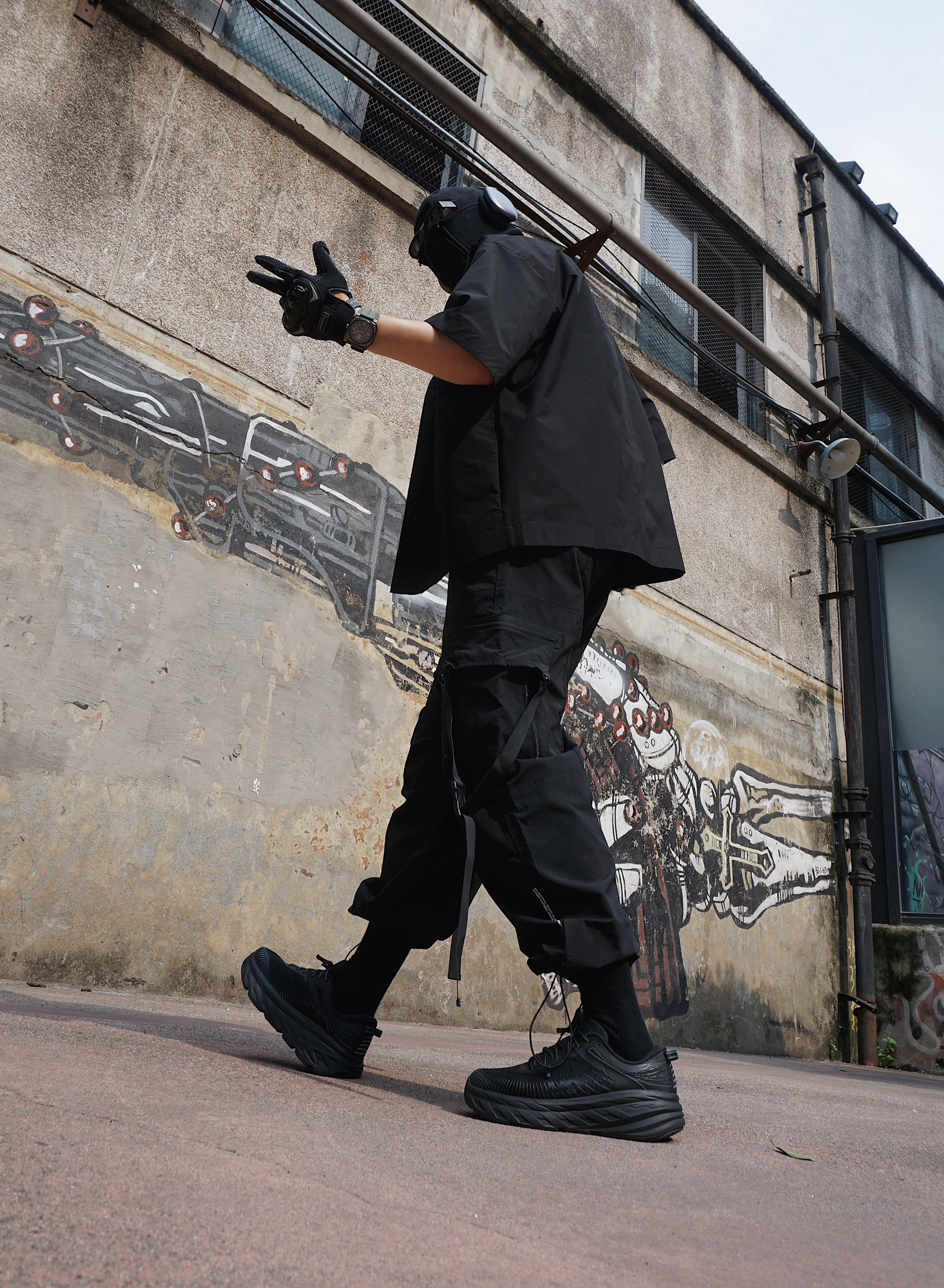 梵高outfit｜教你初秋一身黑穿出高级感⚫️