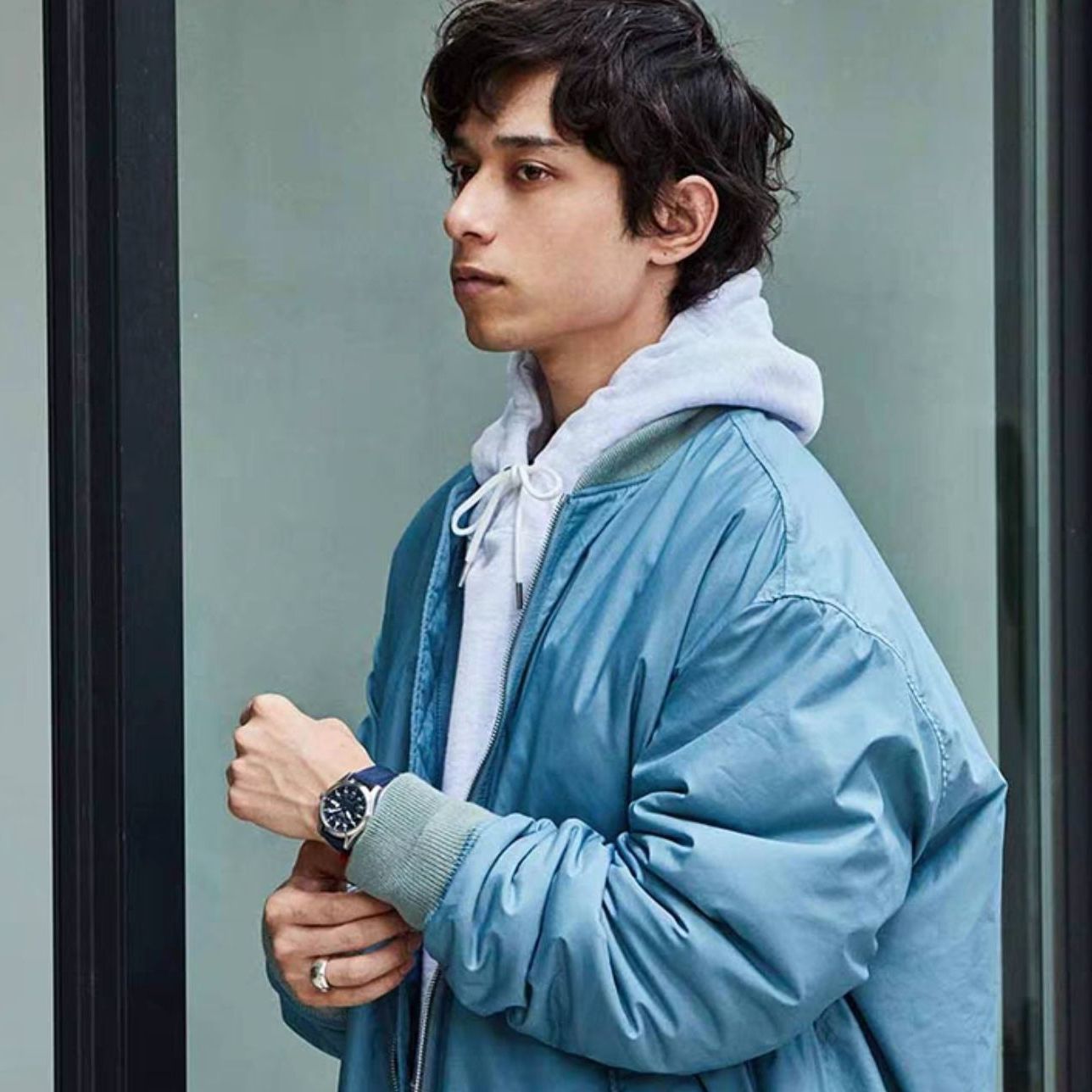 精工 5号腕酷街头尼龙夜光机械男表分享