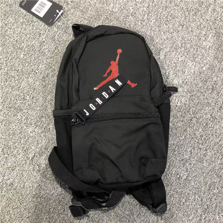 nike 双肩包