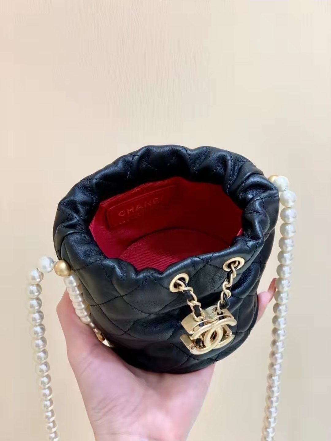 Chanel Mini高级大气手提包分享