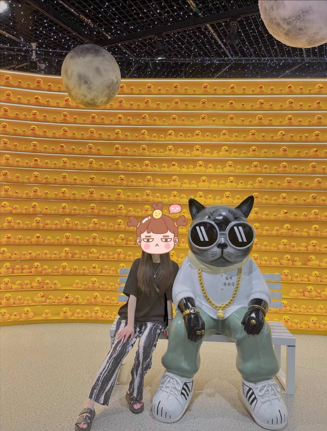 去想去的地方拍照当然要穿上想穿的衣服啊，