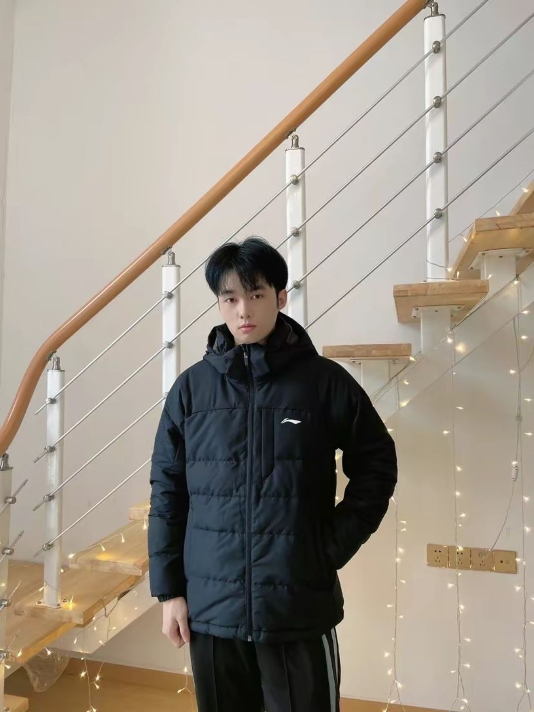 冬季防寒羽绒服搭配