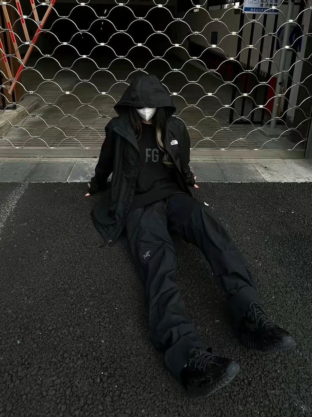 The North Face防水透气冲锋衣机能穿搭分享