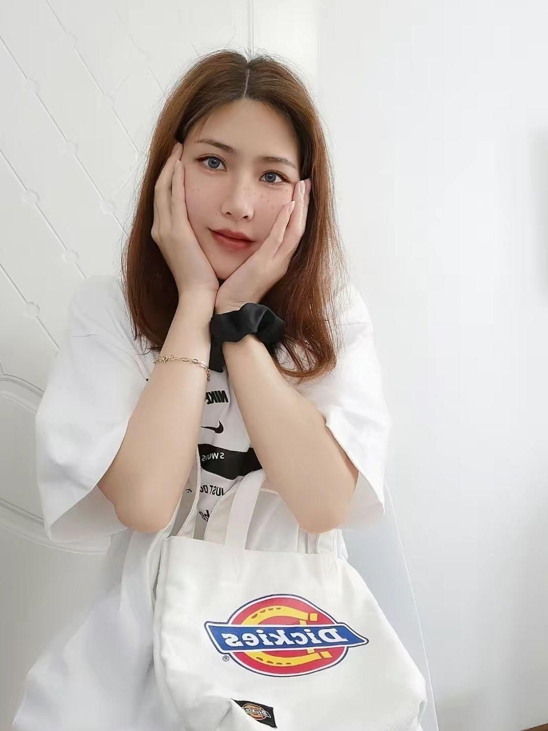Dickies 帆布斜挎包潮流手提挎包分享
