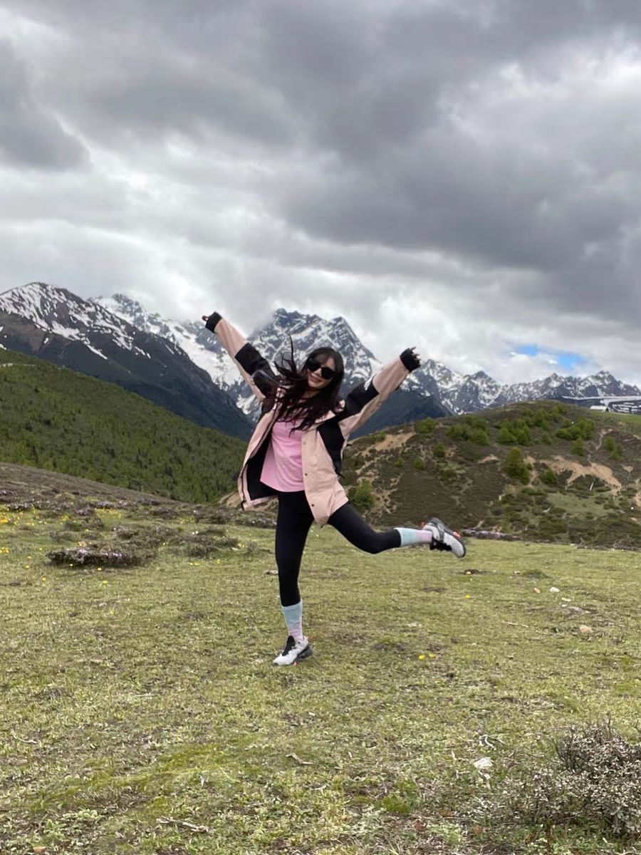 北面粉色冲锋衣，冷空气来袭也要元气满满