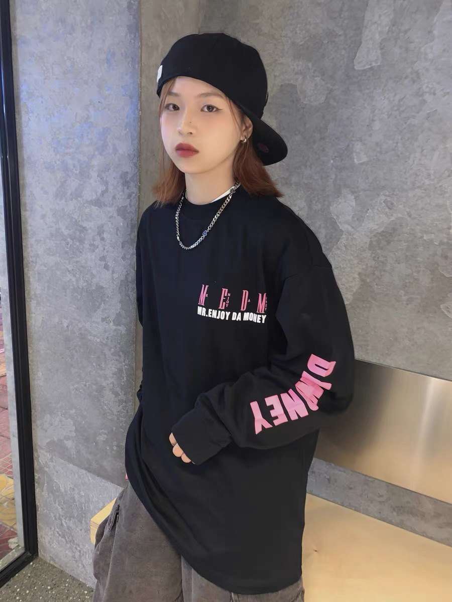 MEDM 吸睛减龄穿搭