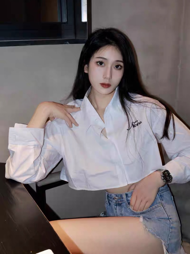 艾浪 运动机械夜光表分享