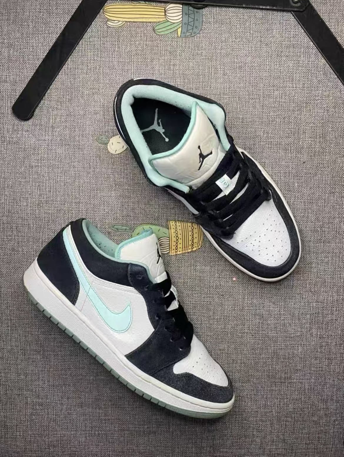 开学必备球鞋 air jordan 1蒂芙尼绿！！！🔥🔥🔥