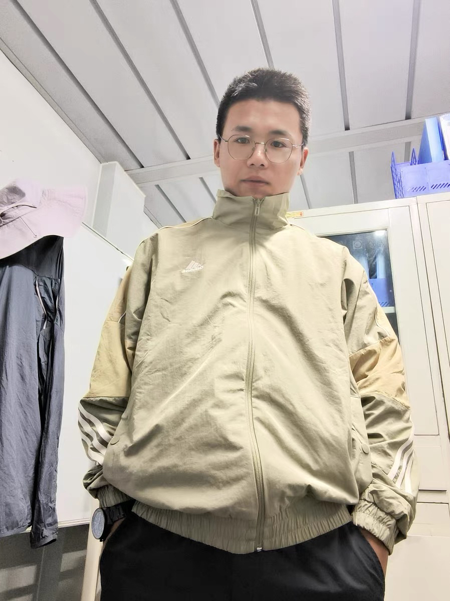 adidas 假日出游这样穿