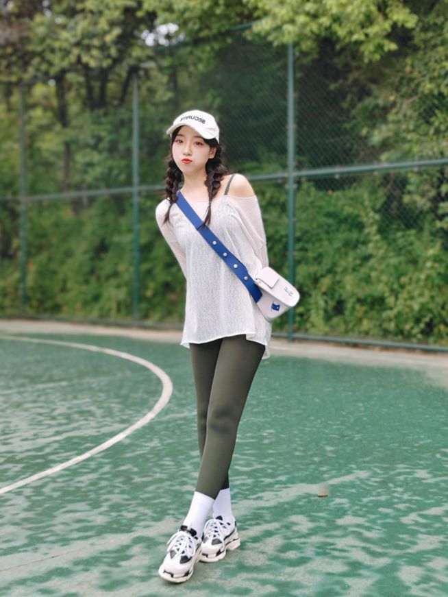 简单清爽的leggings穿搭~