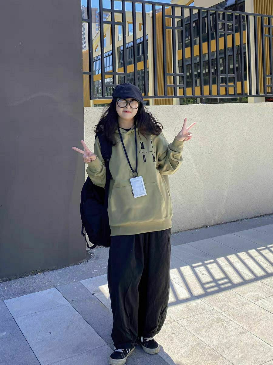 就这样穿搭出去街头，回头率真的很高的好嘛