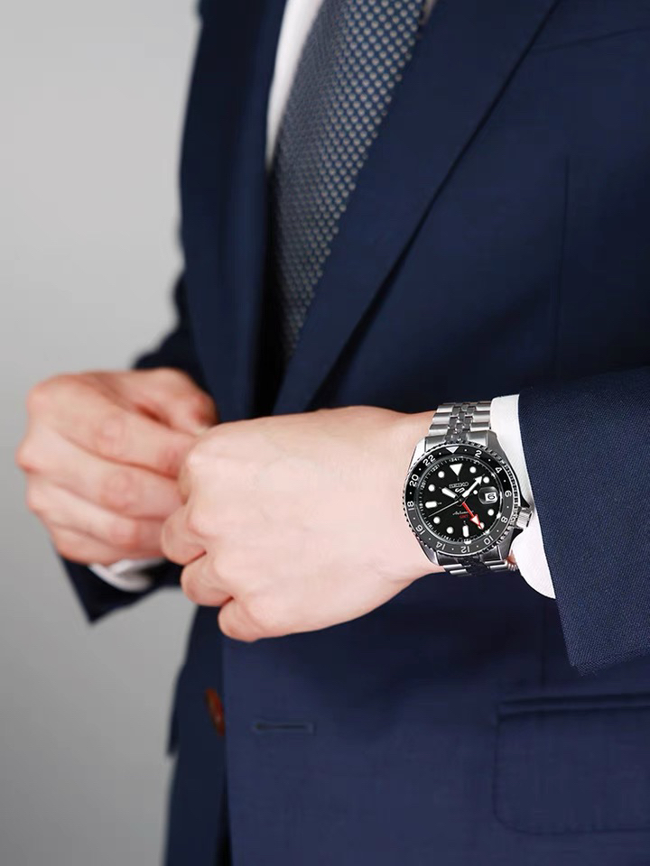 经典百搭的男士腕表⌚️