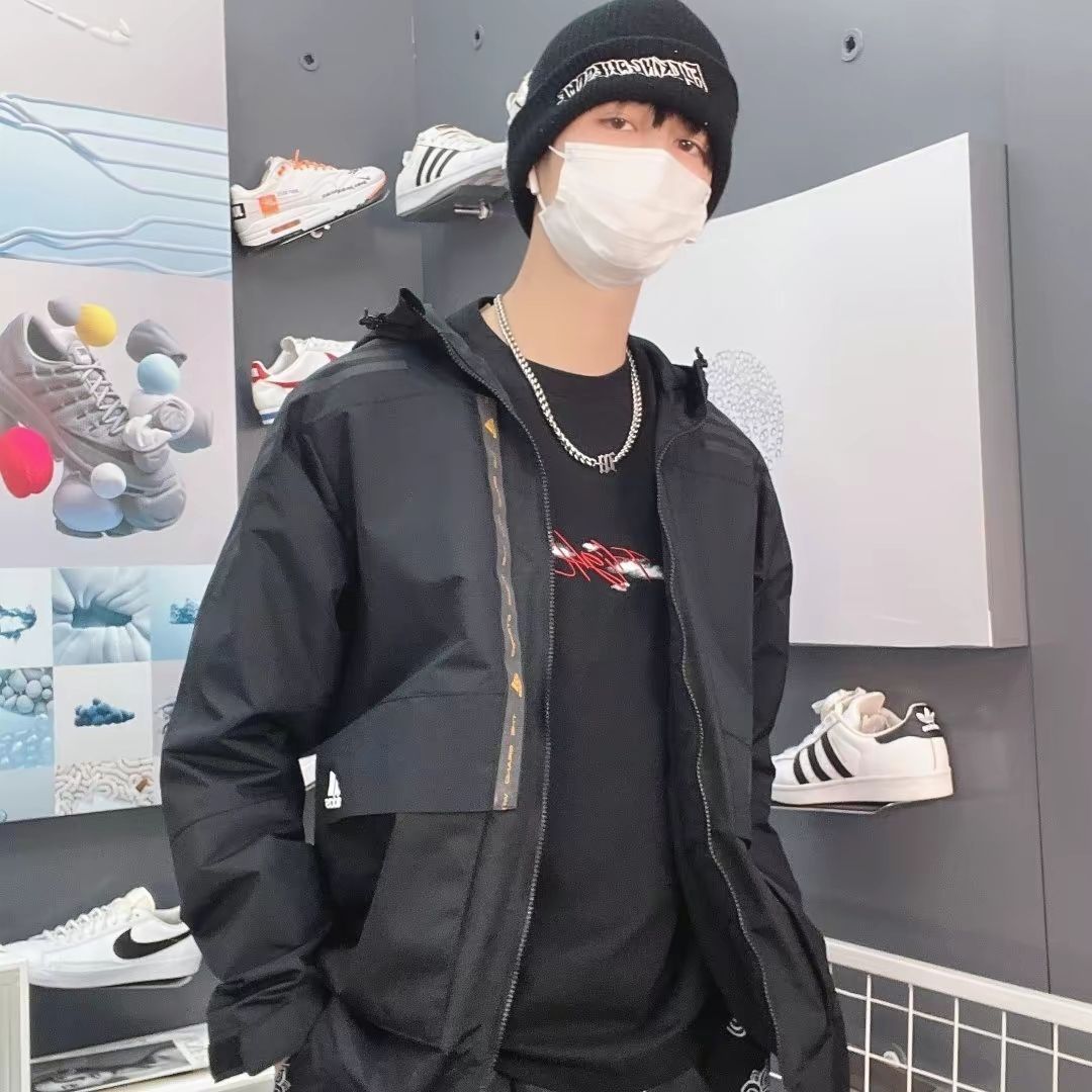 运动休闲选这件外套