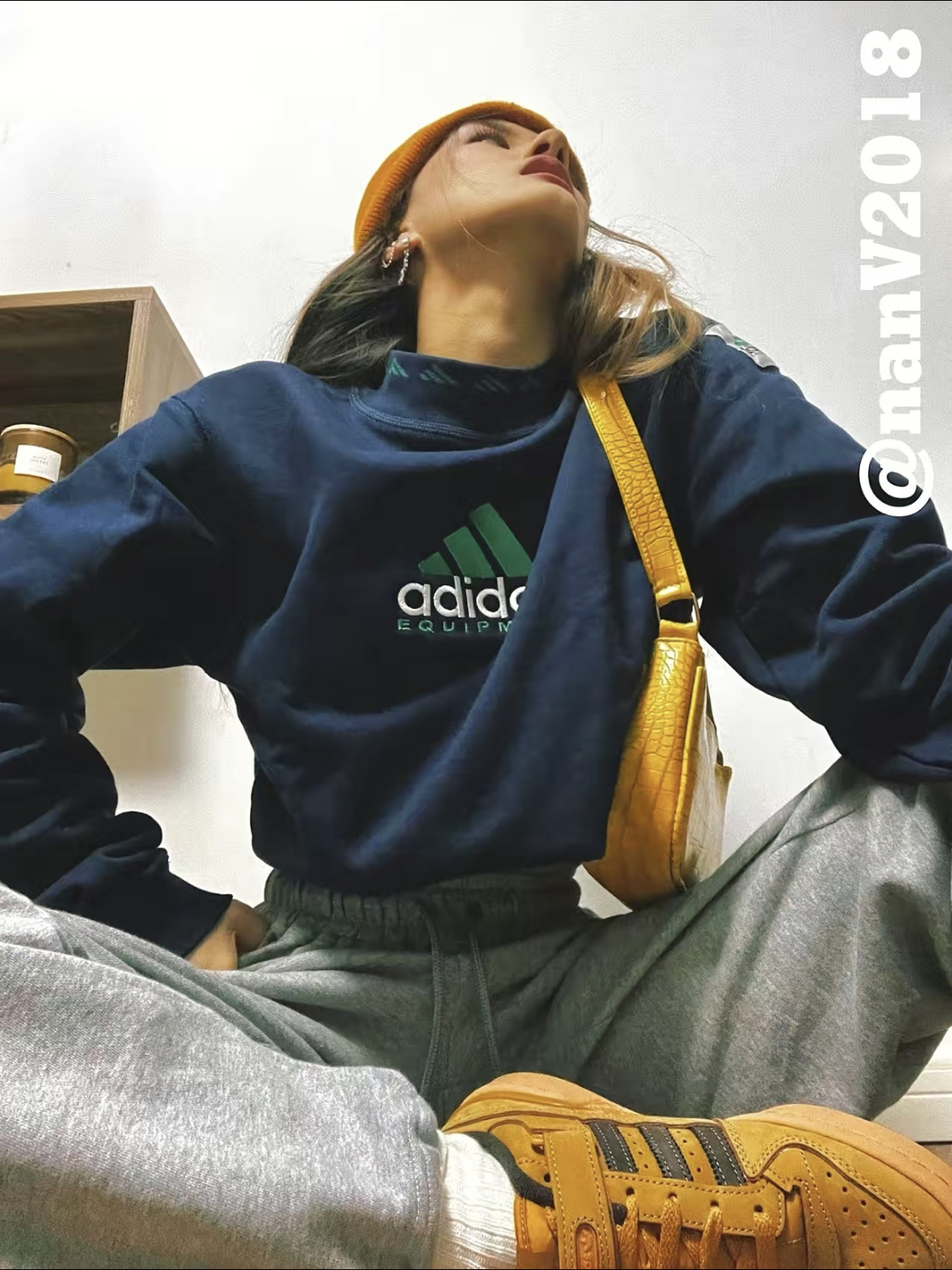 美式复古穿搭*三叶草半高领卫衣