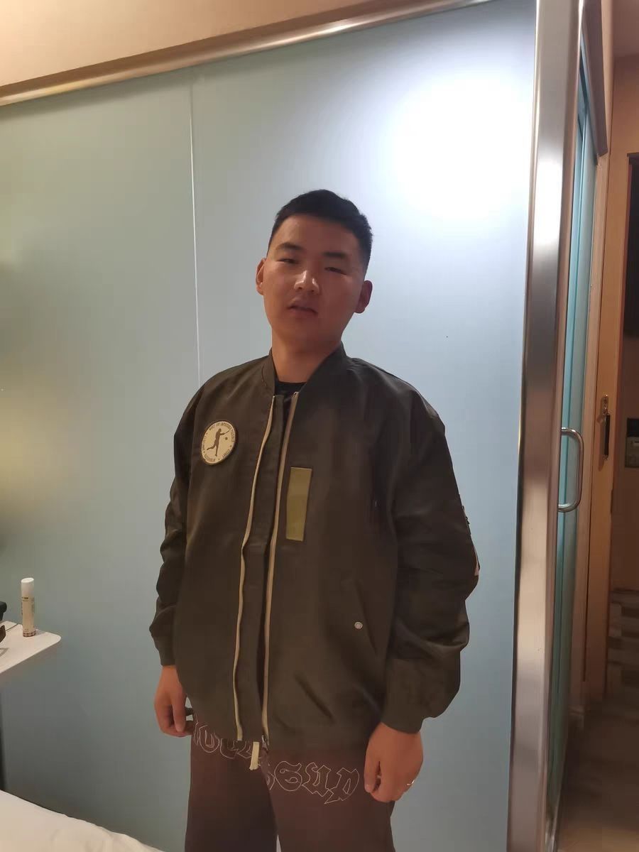 美式穿搭丨夹克穿搭分享🥳
