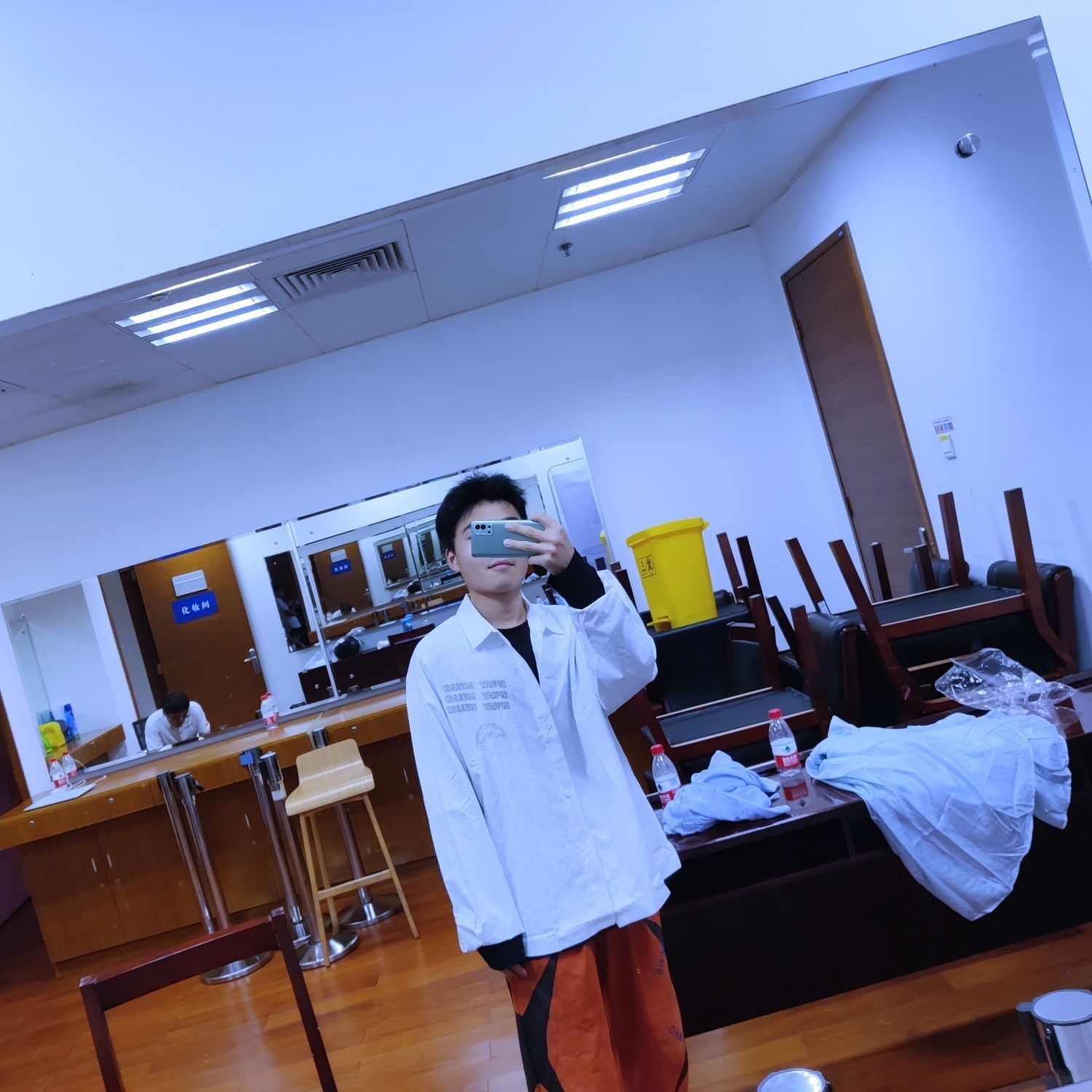 rapper从来不穿正装