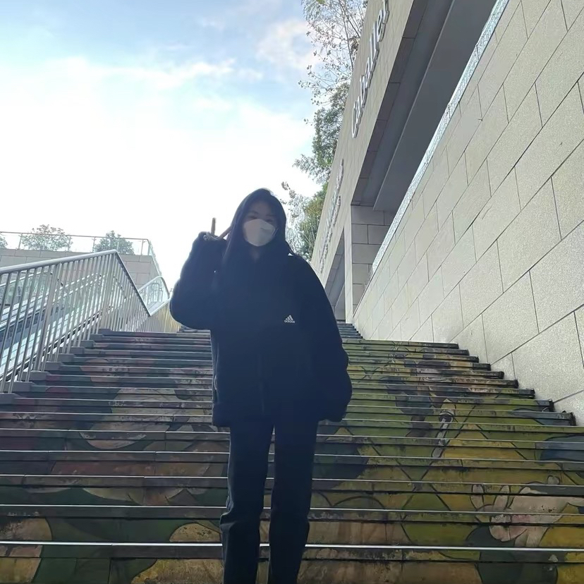 adidas 羊羔绒外套 可爱少女搭配分享