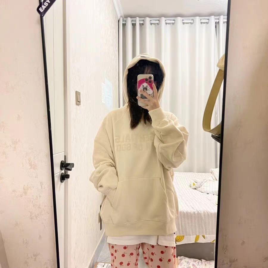 初秋穿搭 从一件称心的卫衣开始