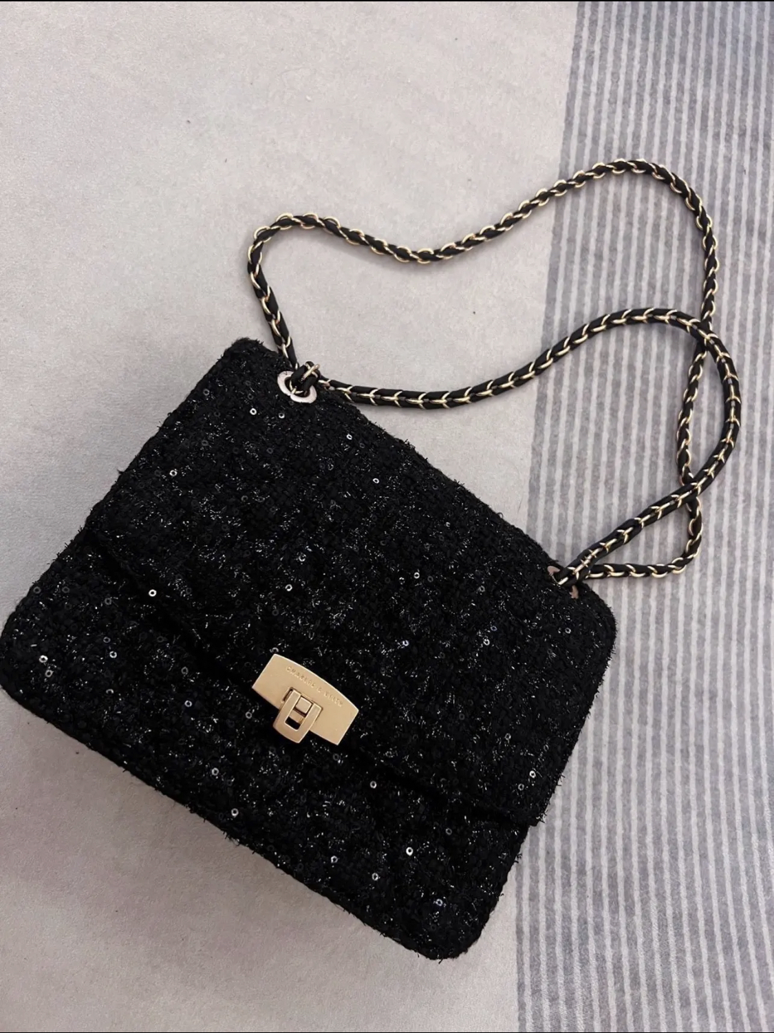 CHARLES＆KEITH 时尚高级单肩包分享