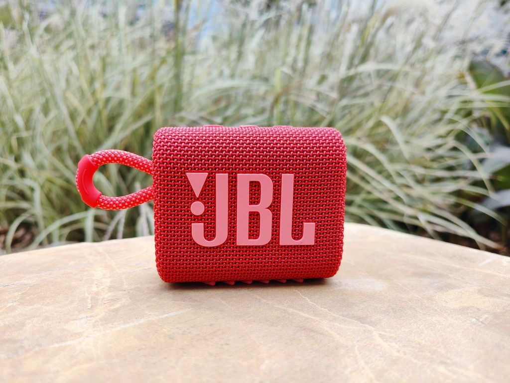 户外小音箱怎么选，试试JBL GO3吧