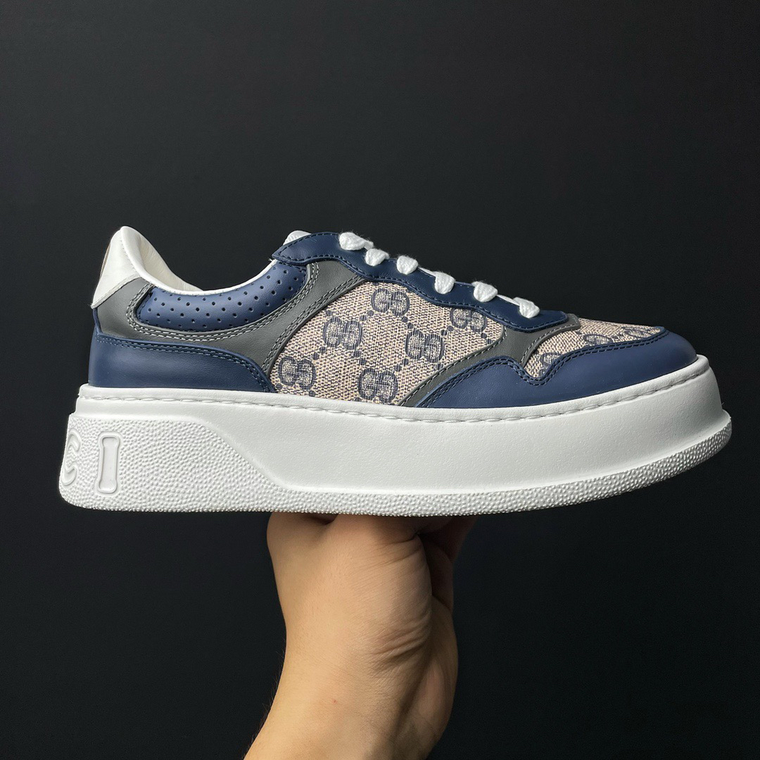 GUCCI 古驰 GG Supreme 帆布板鞋 蓝色