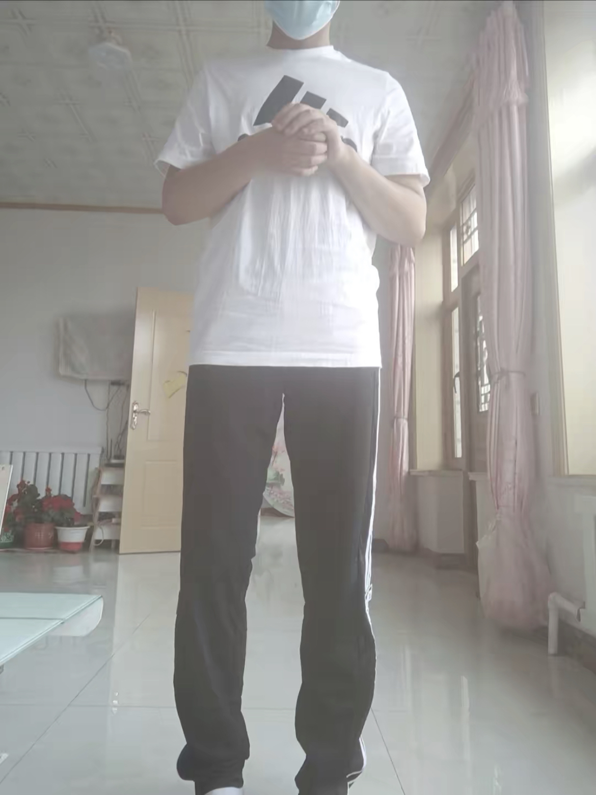 adidas 学生党必入的运动裤推荐
