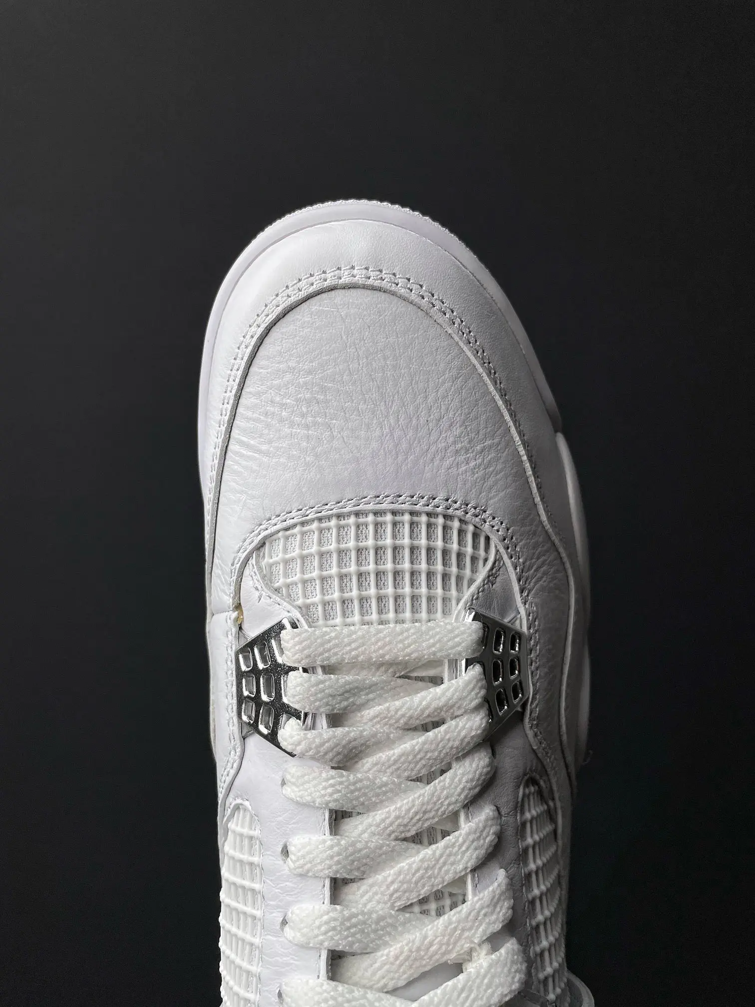 「爆款球鞋」Air Jordan 4 Retro Pure Money 纯白 银扣