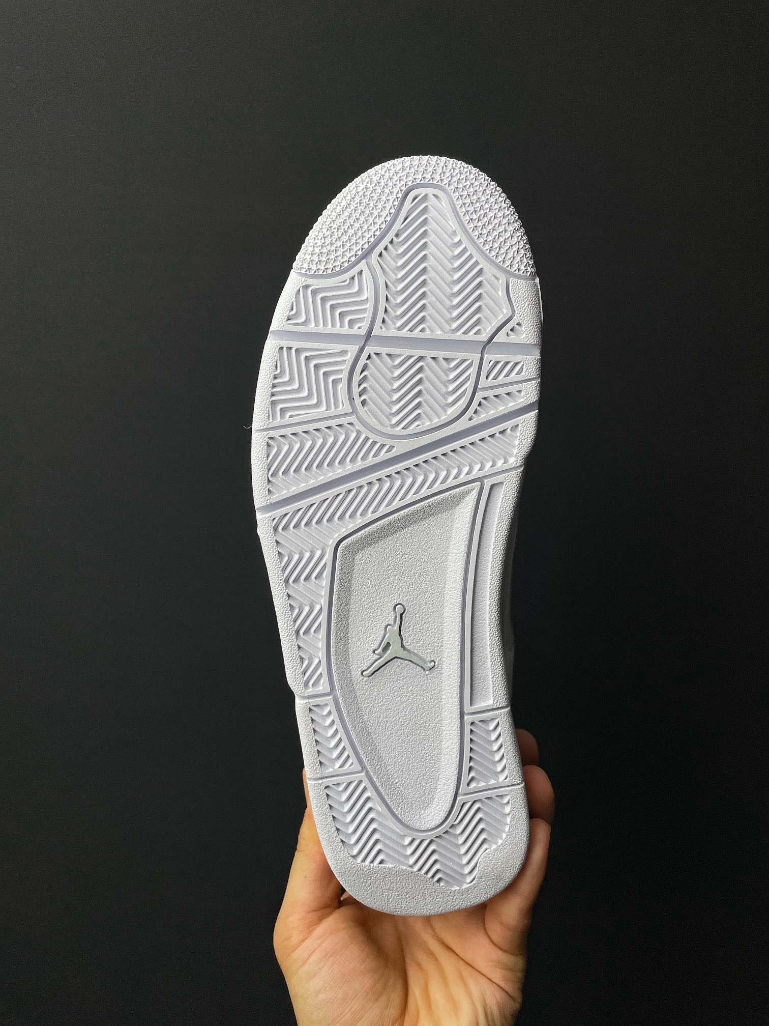 「爆款球鞋」Air Jordan 4 Retro Pure Money 纯白 银扣