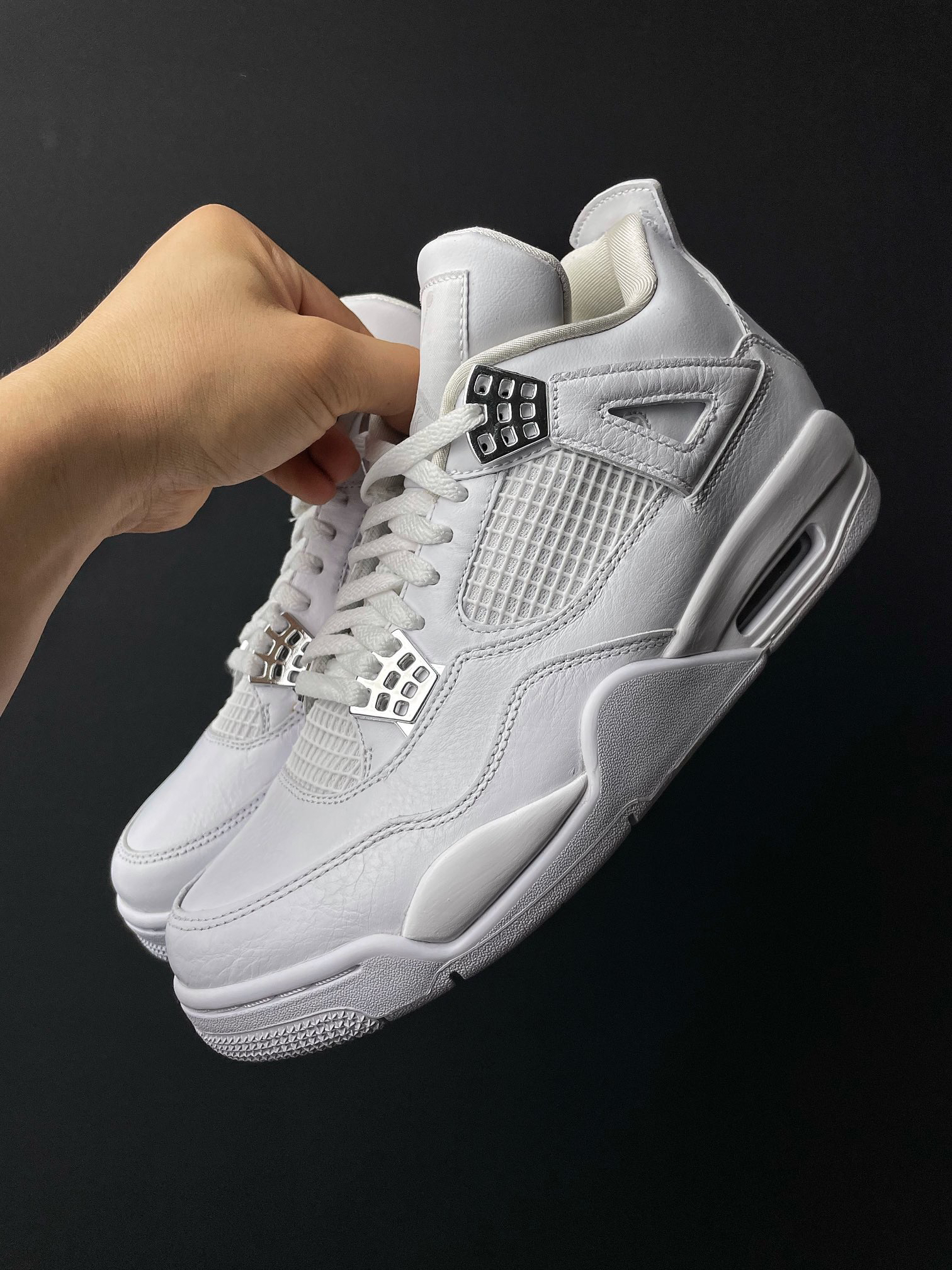 「爆款球鞋」Air Jordan 4 Retro Pure Money 纯白 银扣