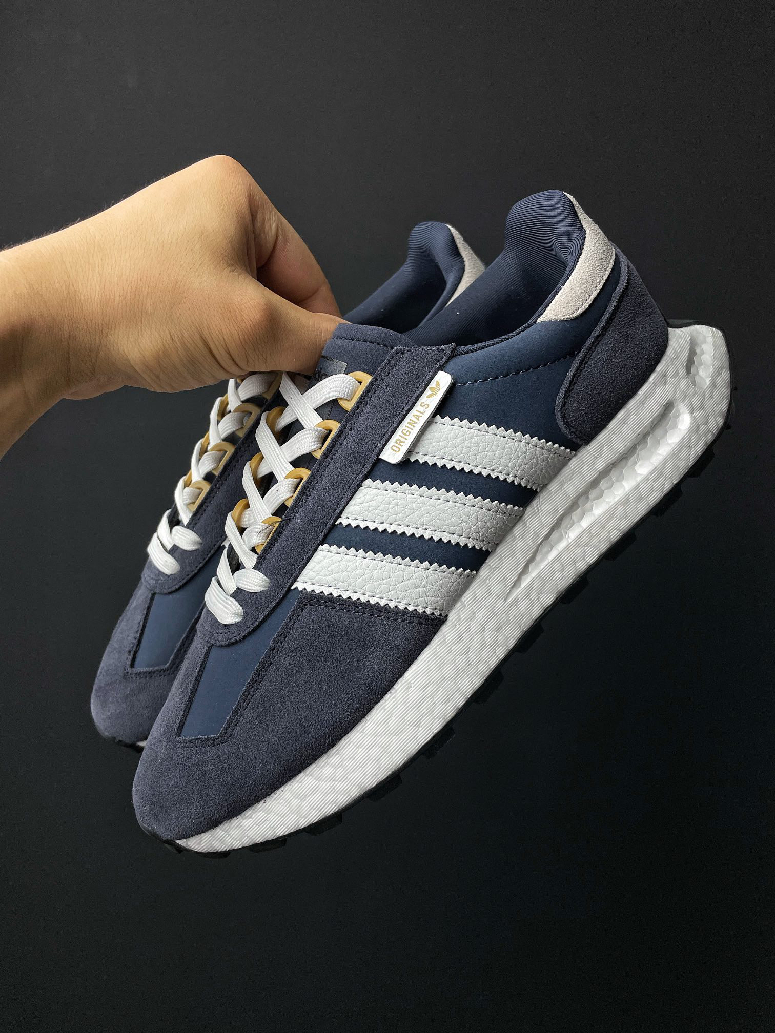 爆款好鞋adidas Iniki Runner Boost Collegiate Navy/Clou