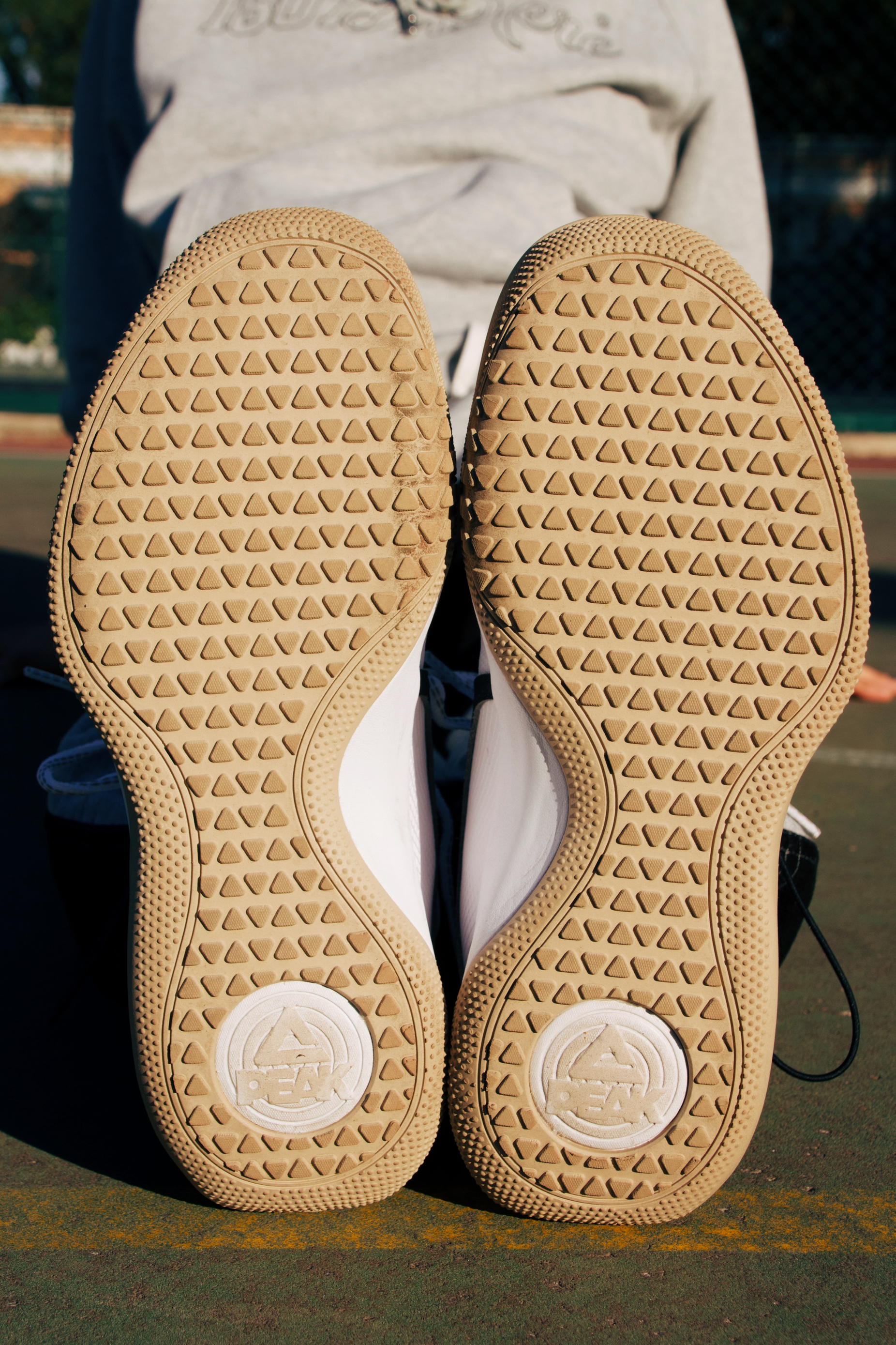 实战鞋测评 | 适合怕崴脚的学生党穿着!