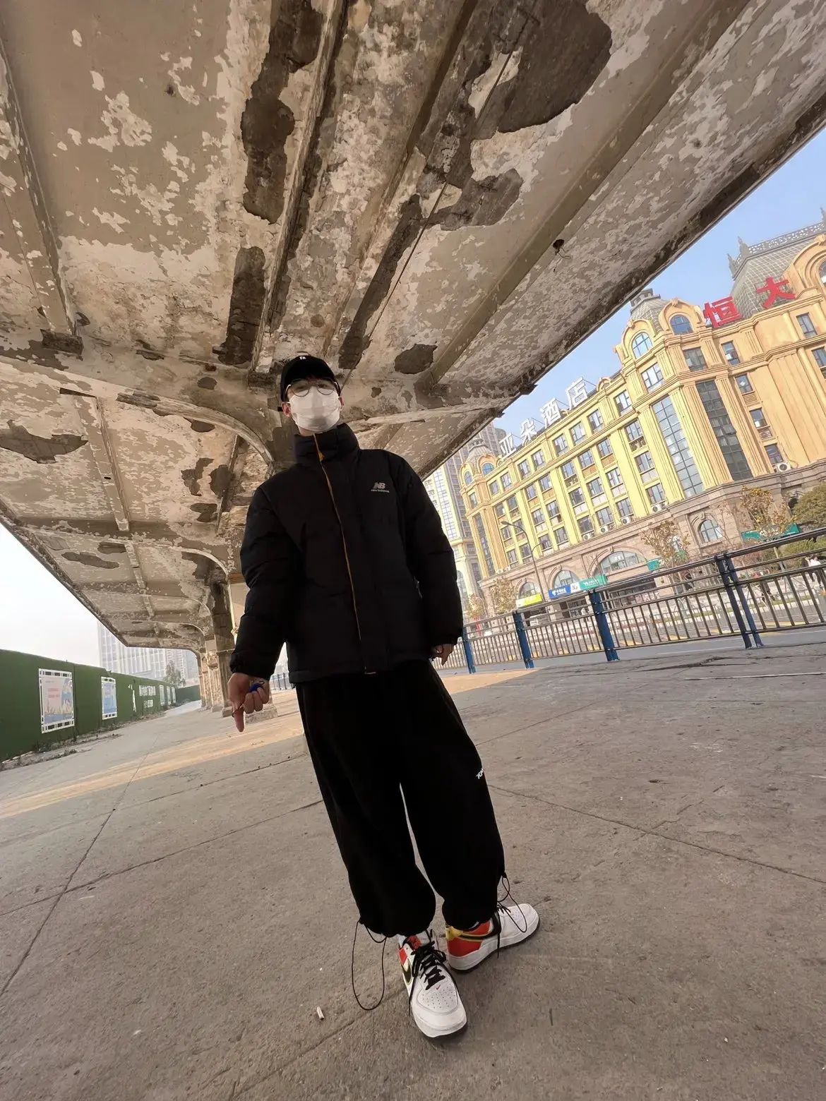 美式复古丨棕色系棉服穿搭
