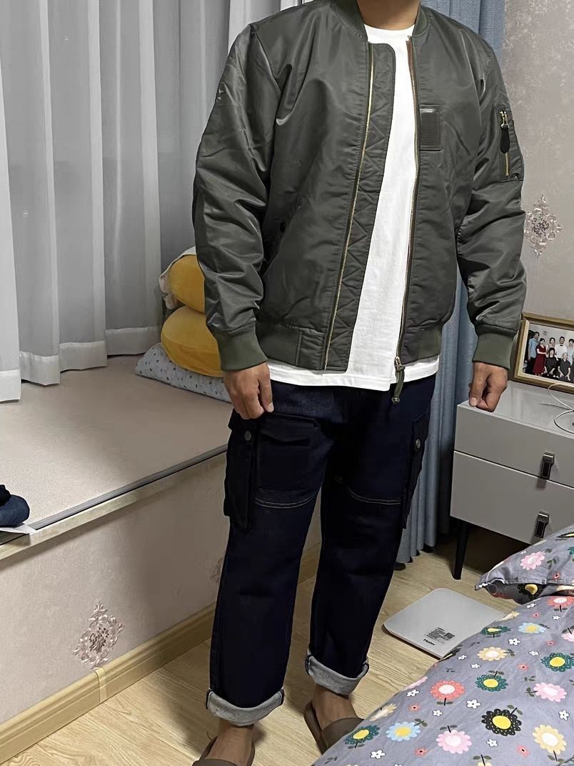 男生秋冬棒球棉服穿搭分享