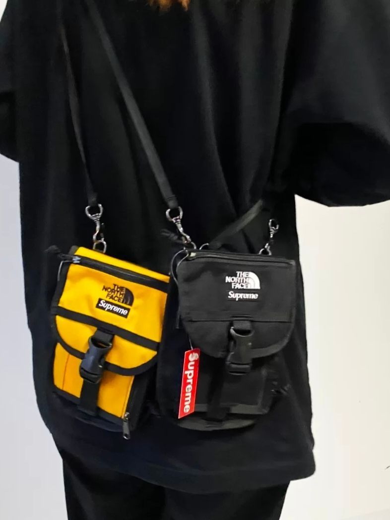 最新SUPREME TNF小挎包 好看😍买就完事了！