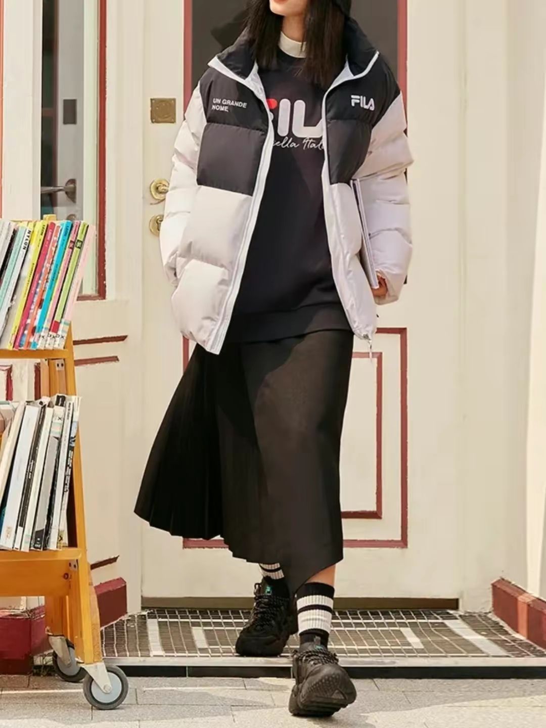 跟着买就对了|吸睛又保暖 通勤羽绒服穿搭