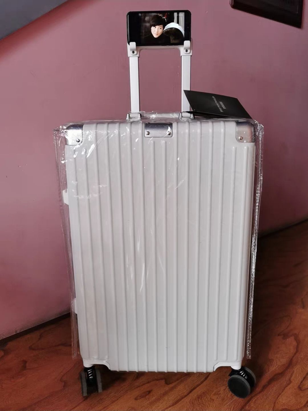 梦旅者万向轮多功能行李箱分享
