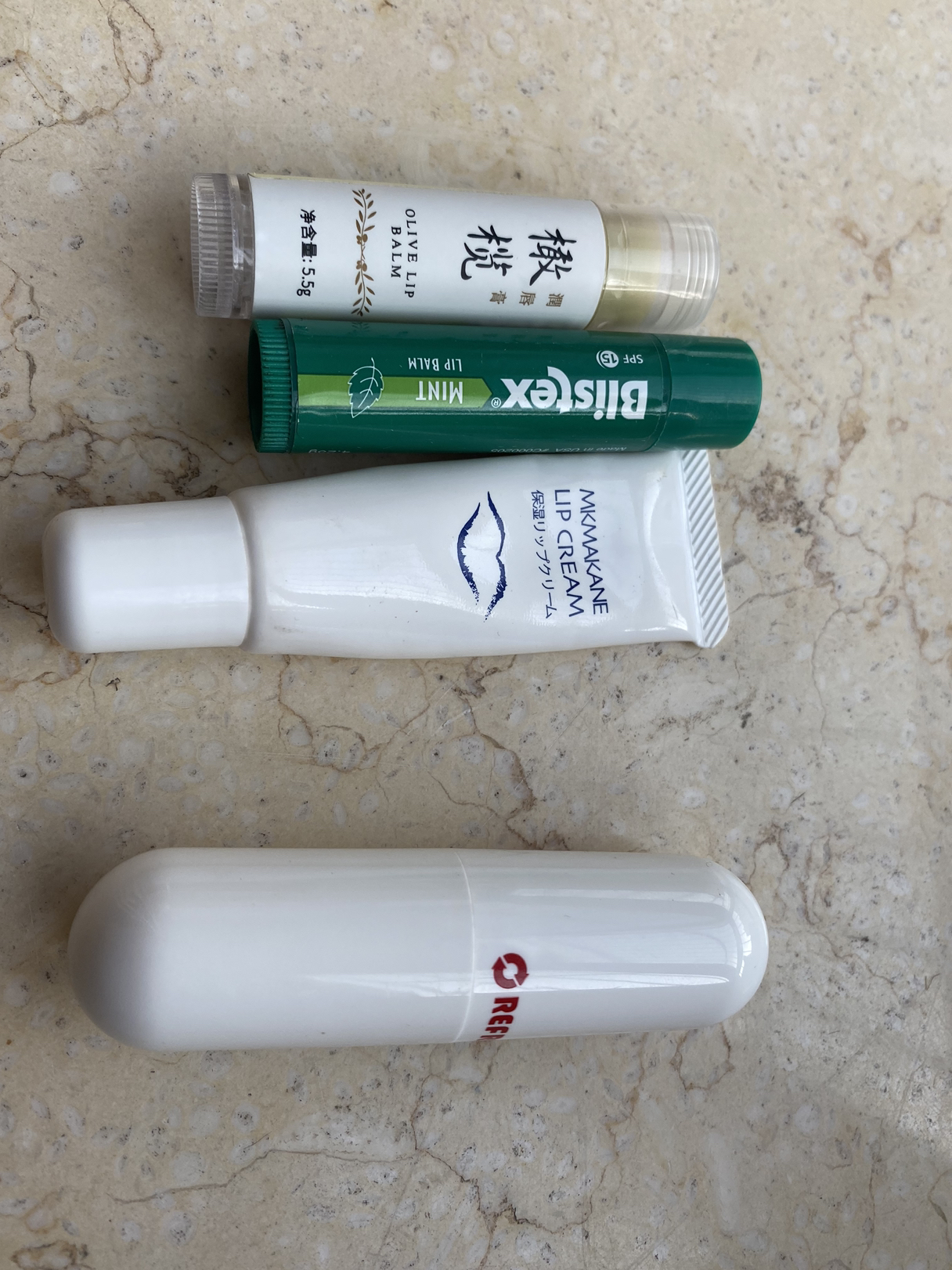 好好用和好难用的润唇膏
