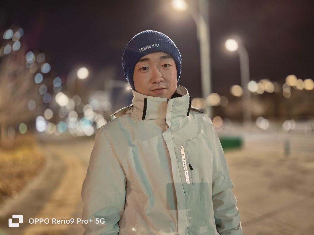 OPPO Reno9 Pro+夜景人像