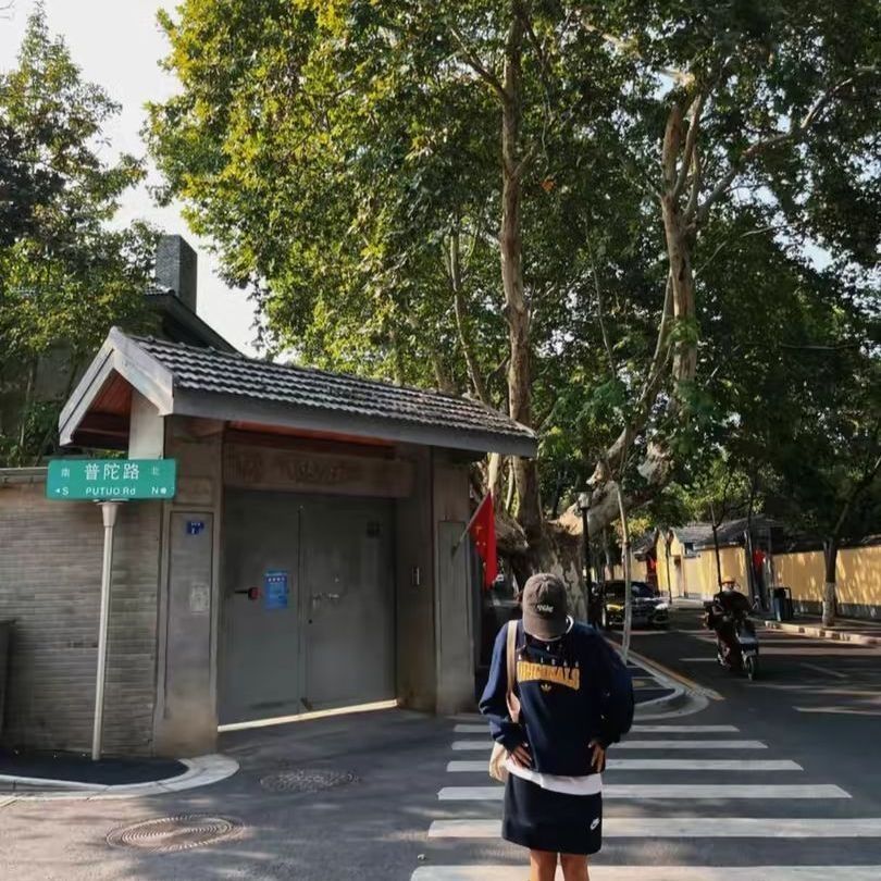 这一身也太有少年感了